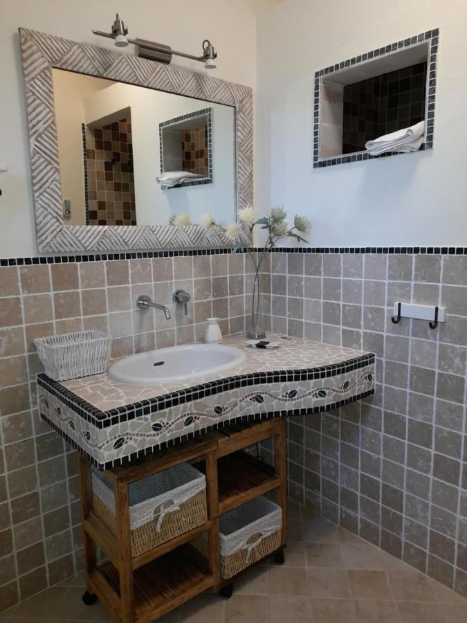 Bed and Breakfast Antico Casale Il Sambuco Manduria Exterior foto