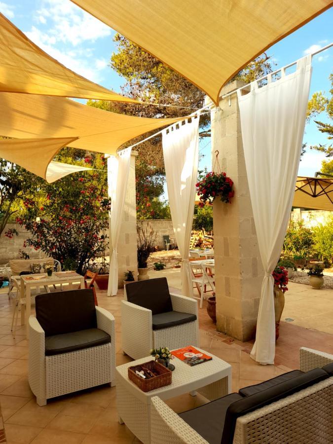 Bed and Breakfast Antico Casale Il Sambuco Manduria Exterior foto