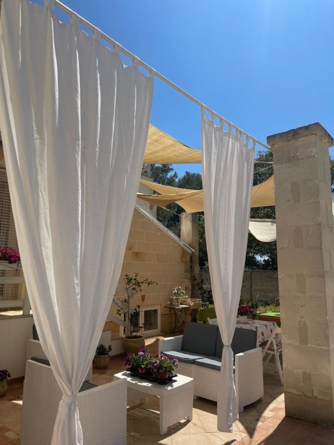 Bed and Breakfast Antico Casale Il Sambuco Manduria Exterior foto
