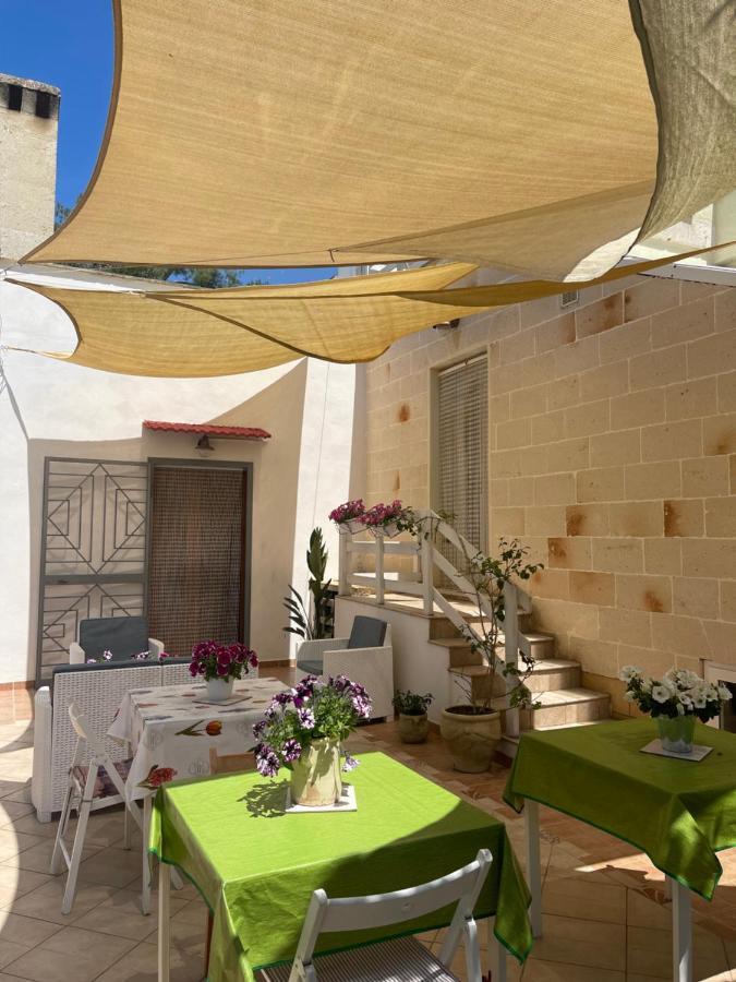 Bed and Breakfast Antico Casale Il Sambuco Manduria Exterior foto
