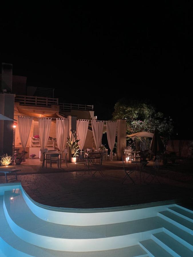 Bed and Breakfast Antico Casale Il Sambuco Manduria Exterior foto